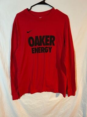 Nike Red Crewneck Sweatshirt with OAKER ENERGY Graphic